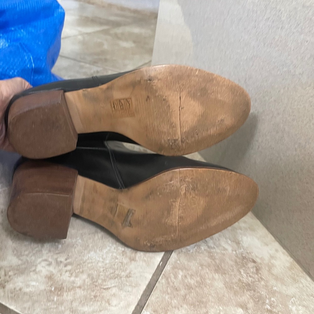 Madewell Black Leather Ankle Boots Wood Heel Pointed Toe WomenSize 8.5 DAMAGED - Picture 7 of 11